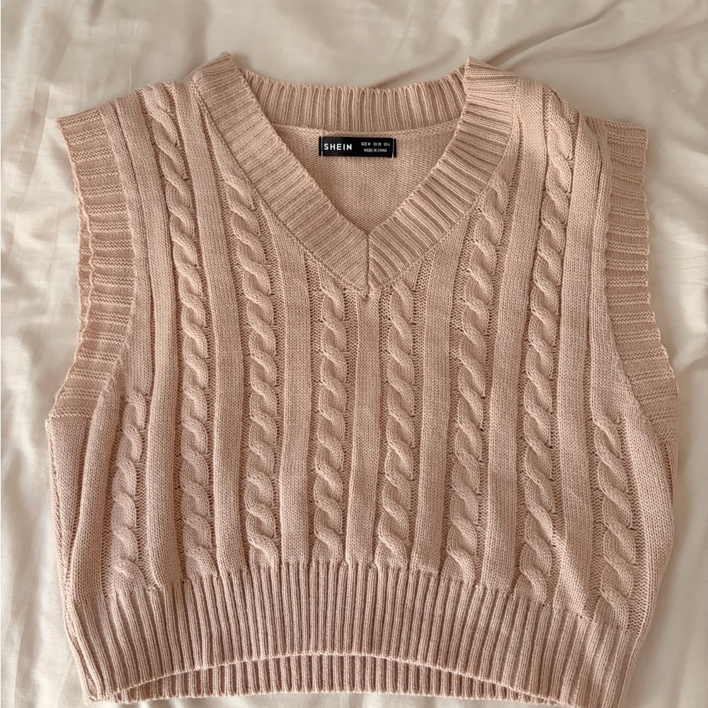 Sweater Vest